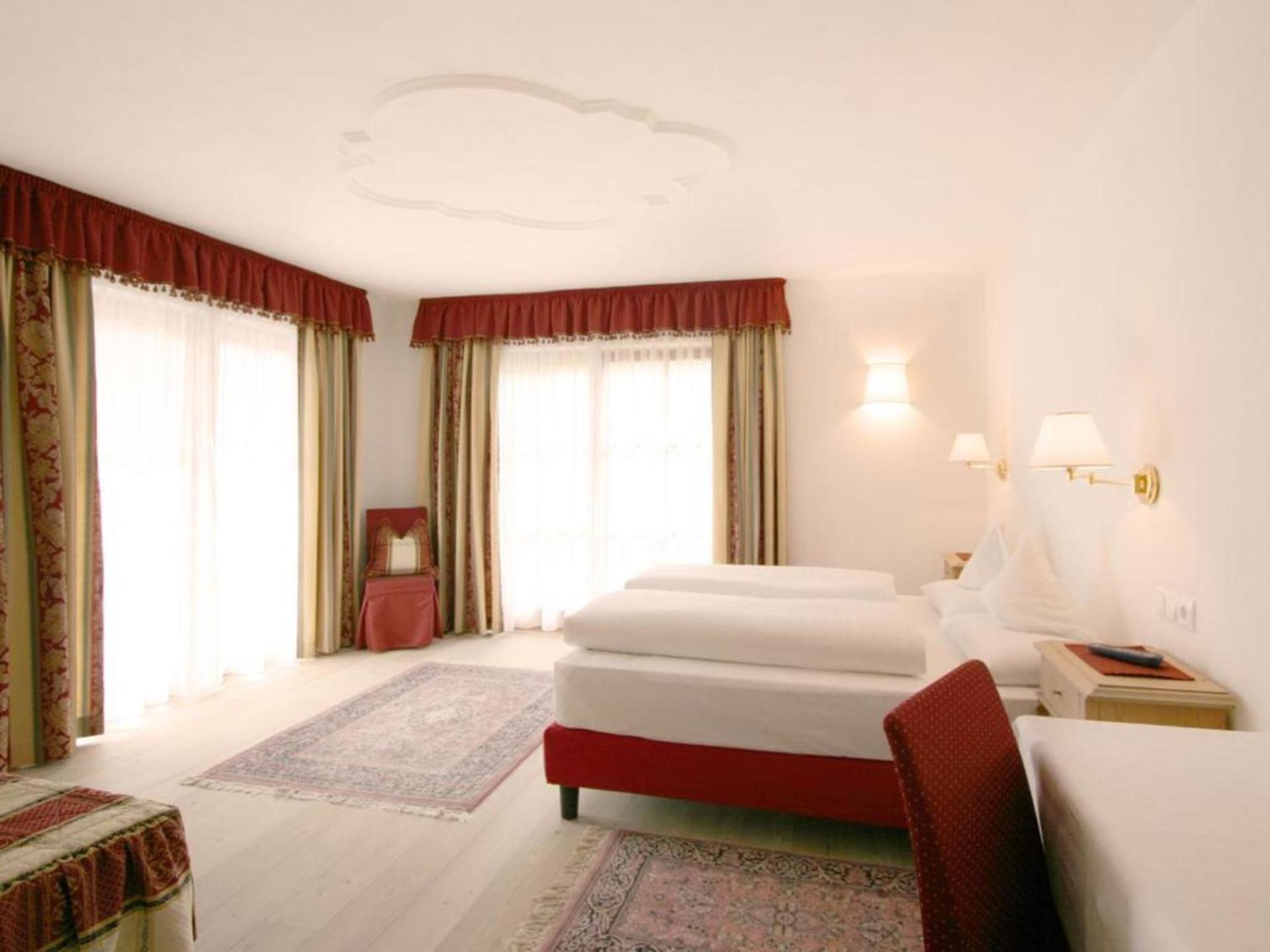 Al Plan, A Mountain Moving Hotel San Vigilio Di Marebbe Esterno foto